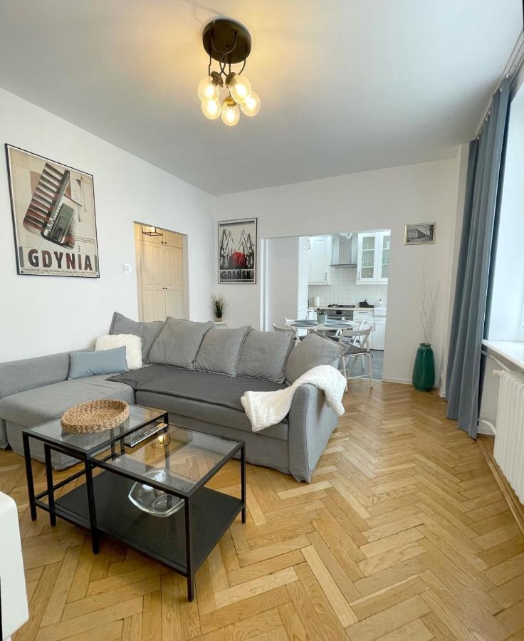 08 Gdynia Centrum - Apartament Mieszkanie Dla 6 Os 外观 照片