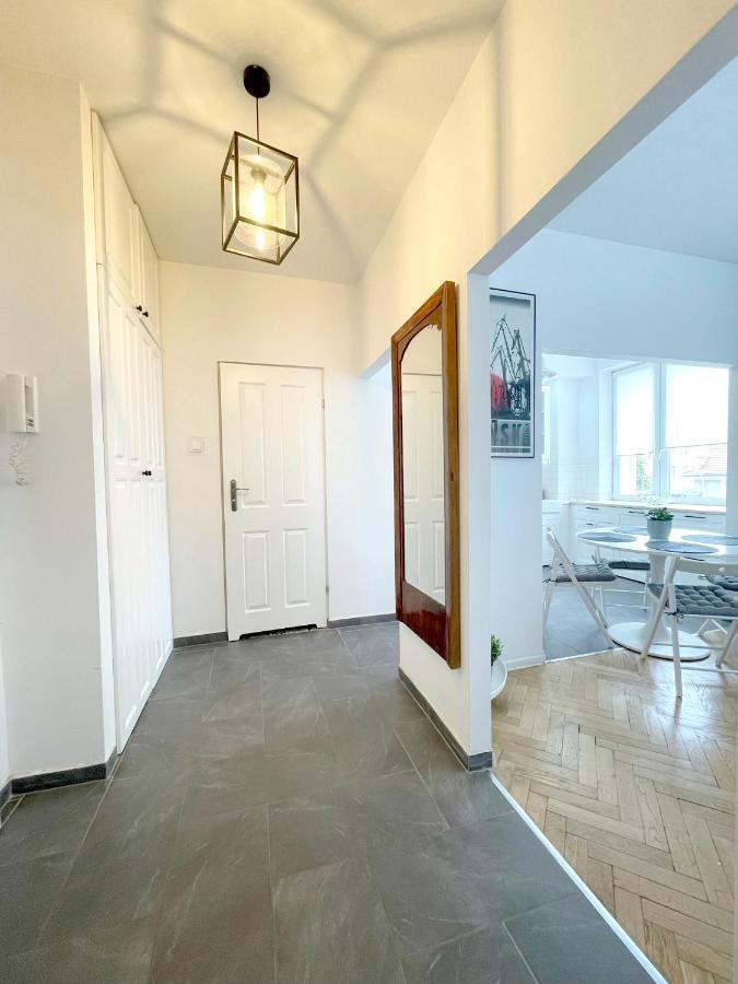 08 Gdynia Centrum - Apartament Mieszkanie Dla 6 Os 外观 照片